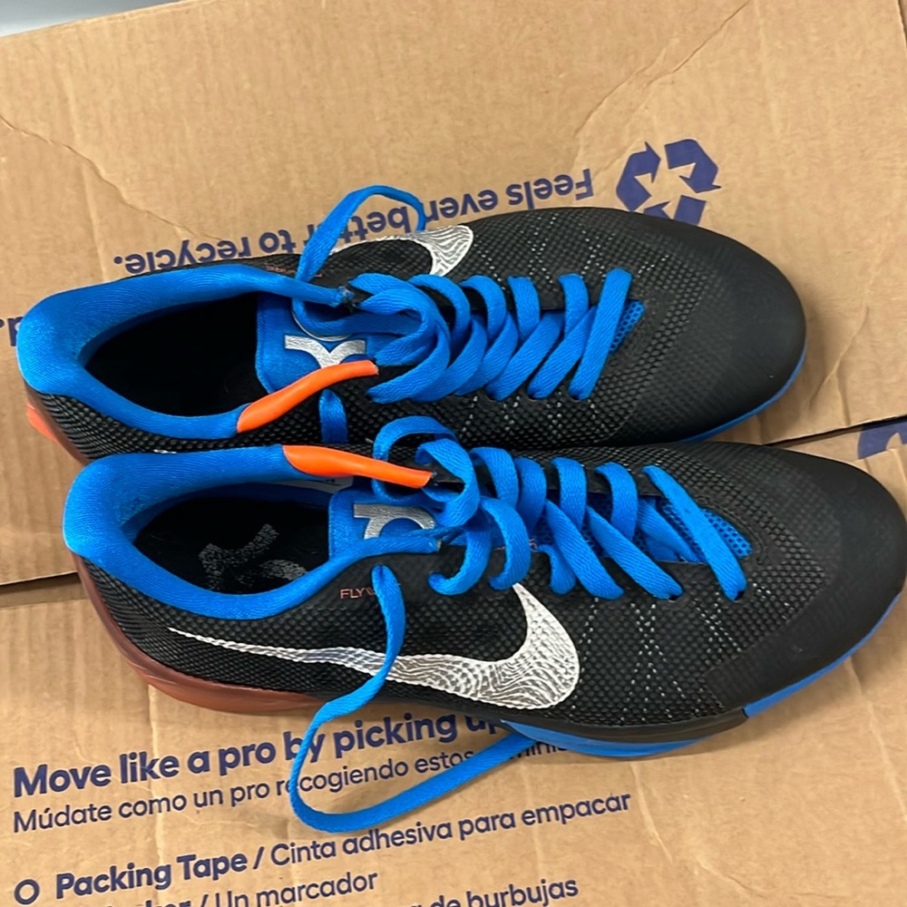 Men’s Nike KD Trey five size 9